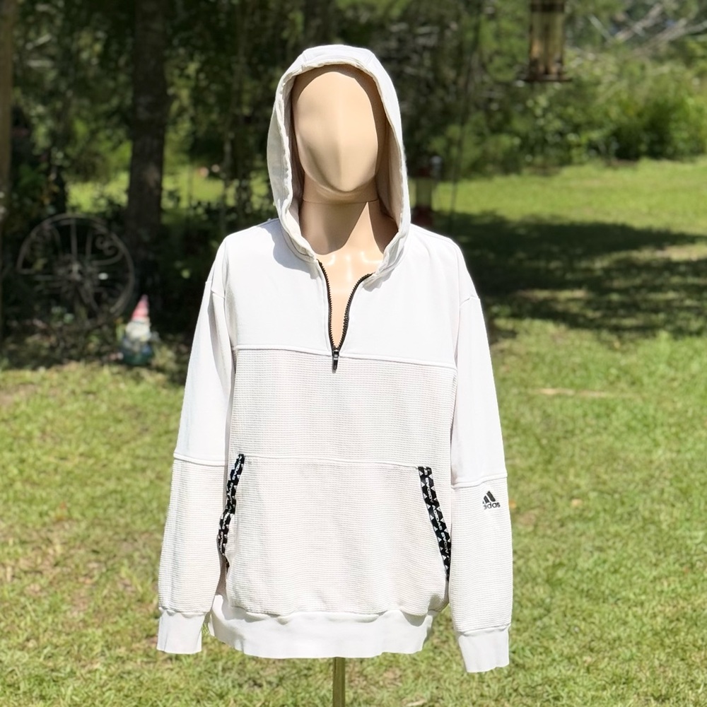 Men’s Adidas Cream Hoodie with Black Details Size Large (CBM0002)